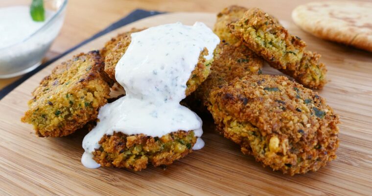 Falafel con salsa de yogur