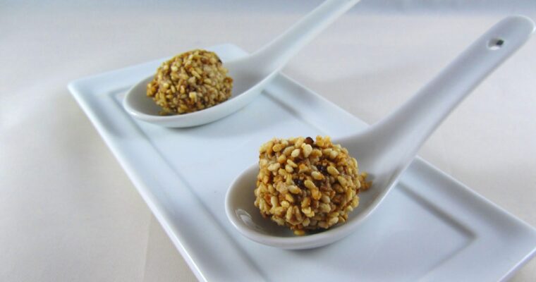 Trufas de paté de perdiz y sésamo garrapiñado