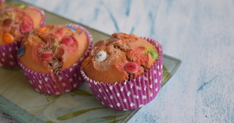 Muffins de cacao con lacasitos