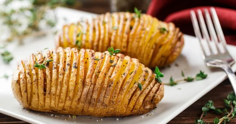 Patatas hasselback